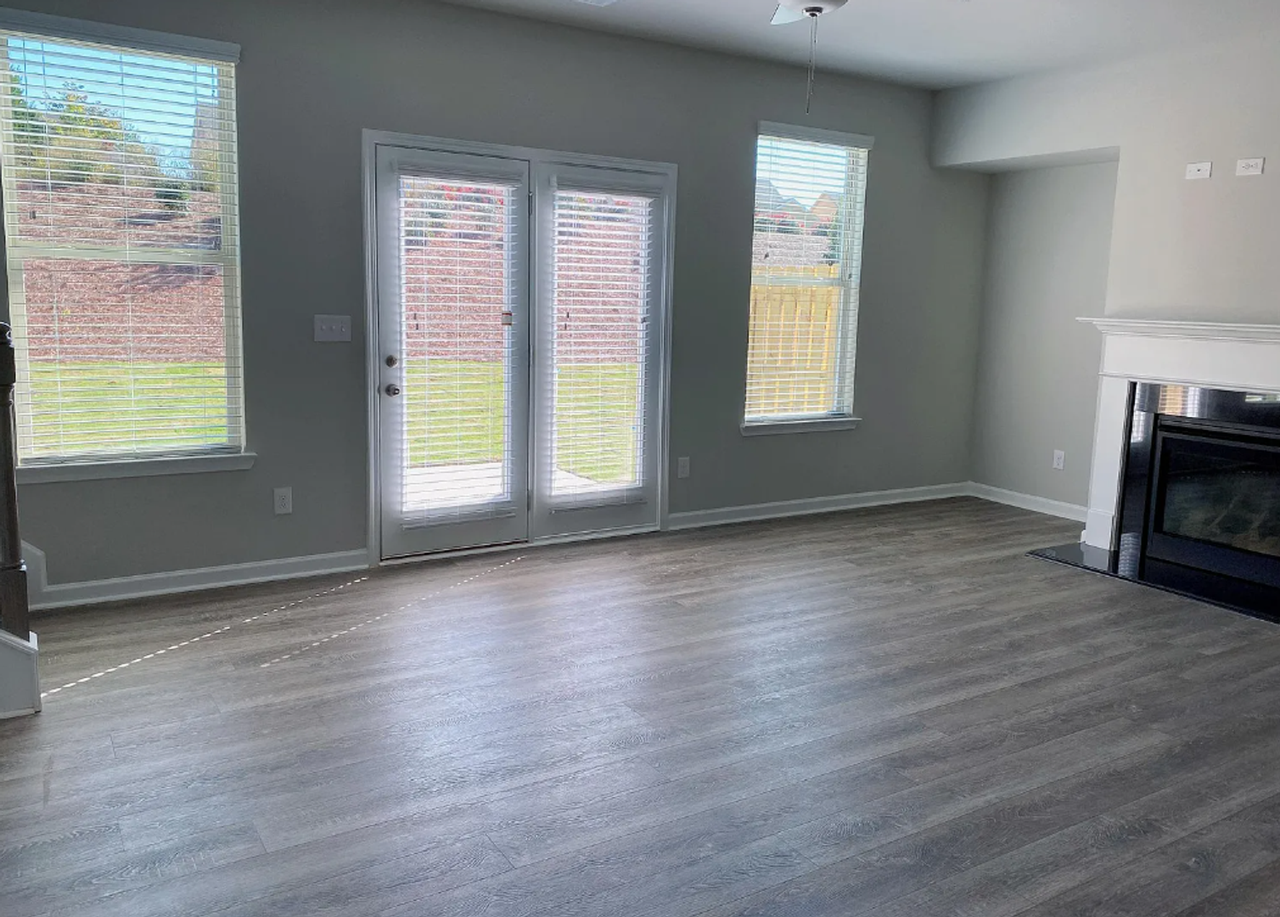 3737 Prospect Point Dr - Photo 5 of 8