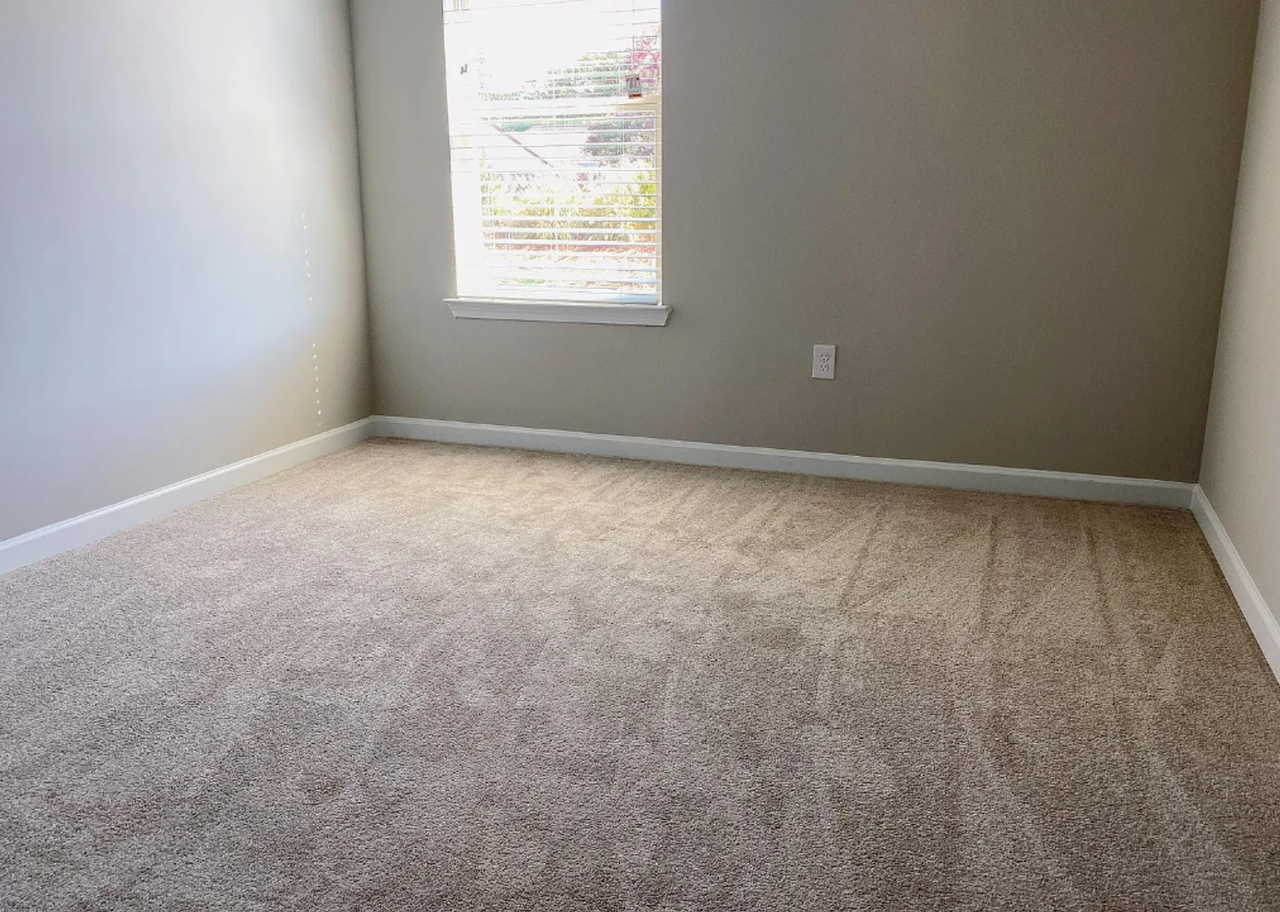 3737 Prospect Point Dr - Photo 6 of 8