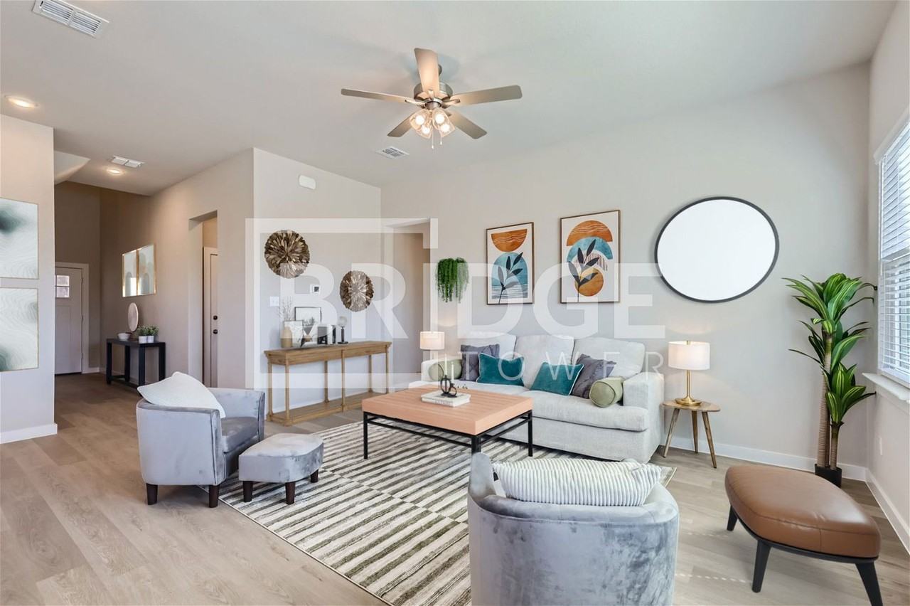 513 Barnwood Ct - Photo 3 of 13