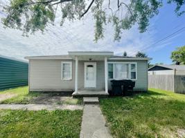 featured image of 2505 E 13th St