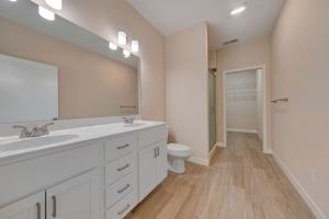 featured image of 104 E Overton St