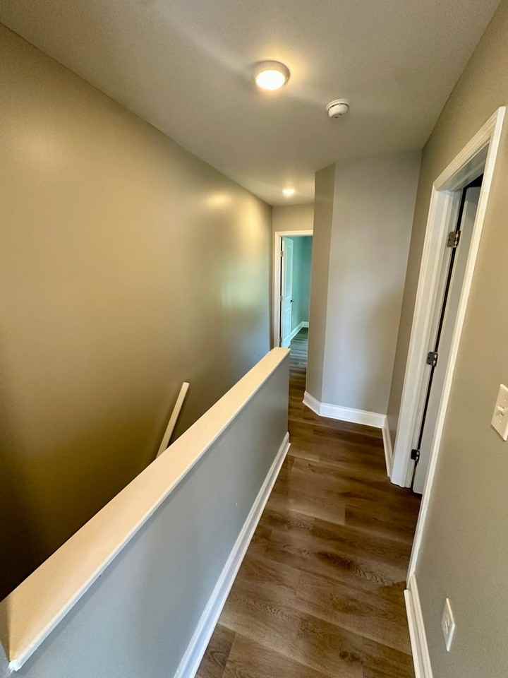 5714 Belmar Ter - Photo 3 of 12