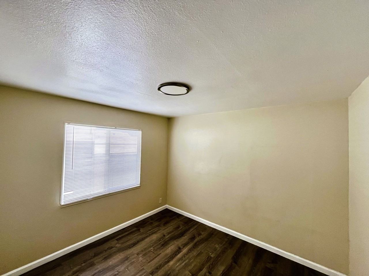 2825 67th Avenue - Photo 4 of 5