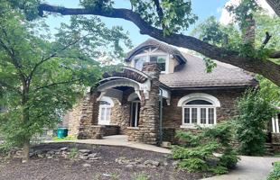 featured image of 3015 Clifton Ave