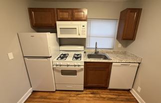 2825 Glendora Ave - Photo 1 of 1