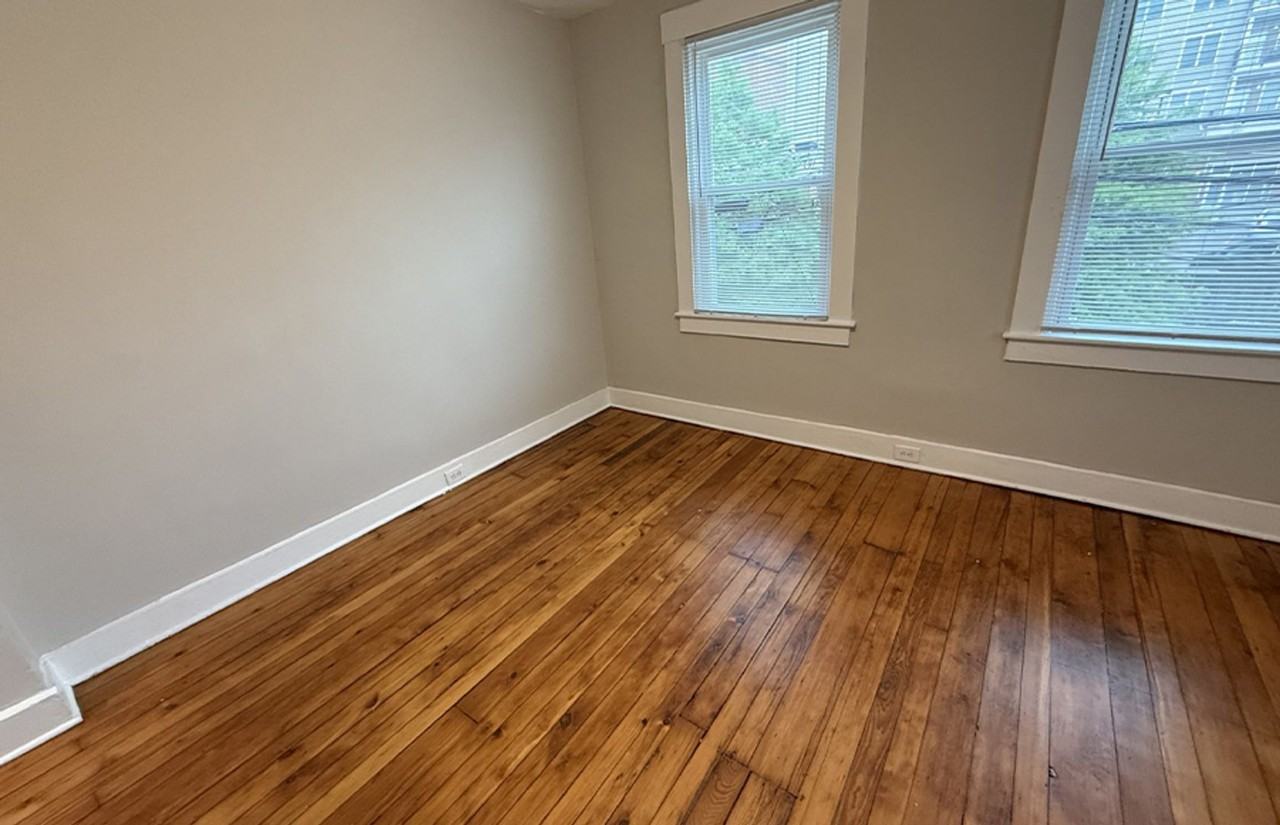 2825 Glendora Ave - Photo 4 of 10