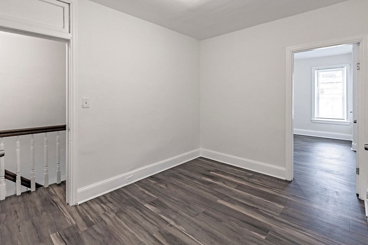 2218 Tatnall Street - Photo 3 of 15