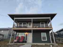 featured image of 11 Mullin St