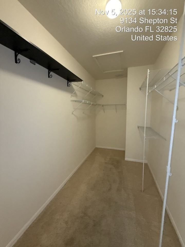 9134 Shepton St - Photo 4 of 48