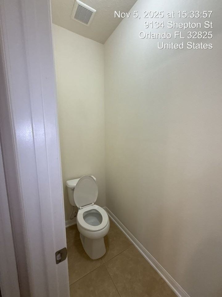 9134 Shepton St - Photo 7 of 48