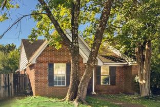 6481 Summer Crk E - Photo 1 of 1