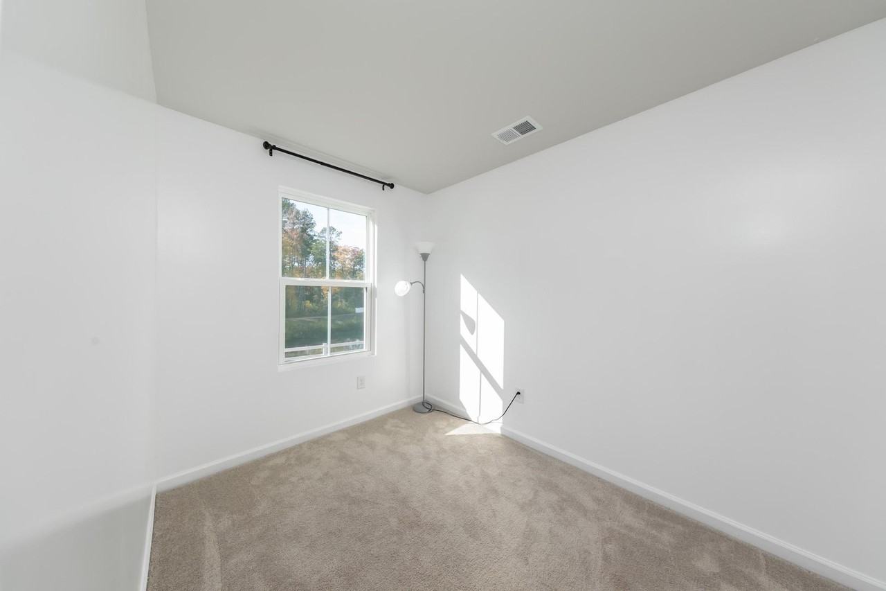 116 Makayla Dr - Photo 6 of 16