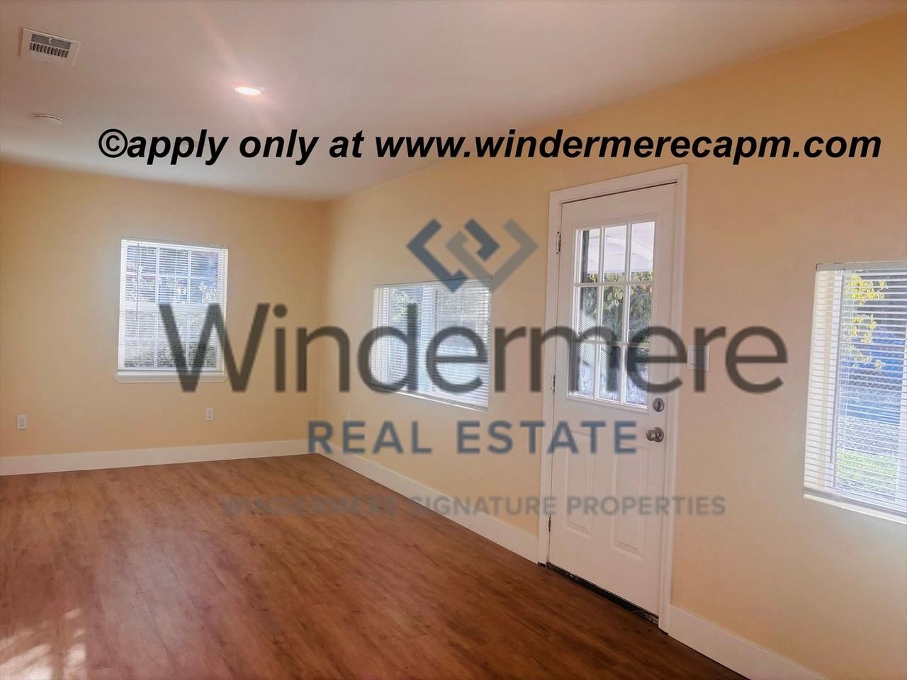 5817 Wilkinson St - Photo 2 of 17