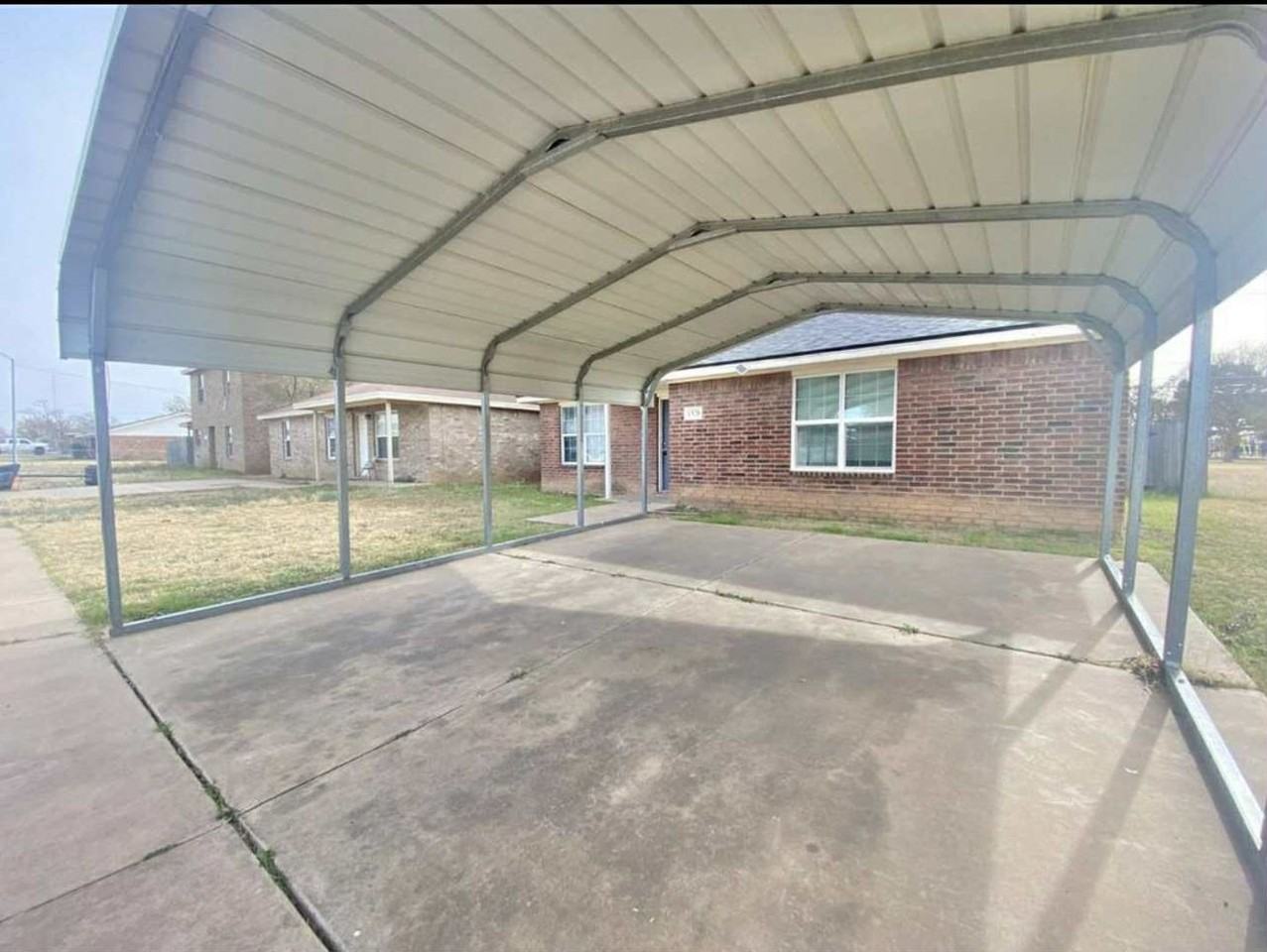 1328 East 25th Street - Photo 2 of 13