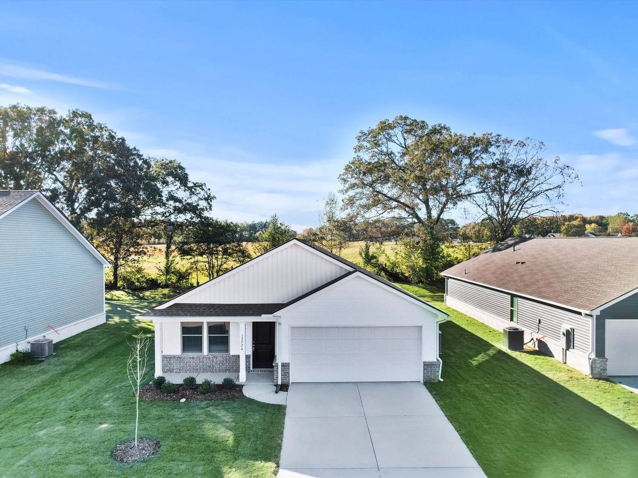 17726 Emma Jo Ln - Photo 3 of 25