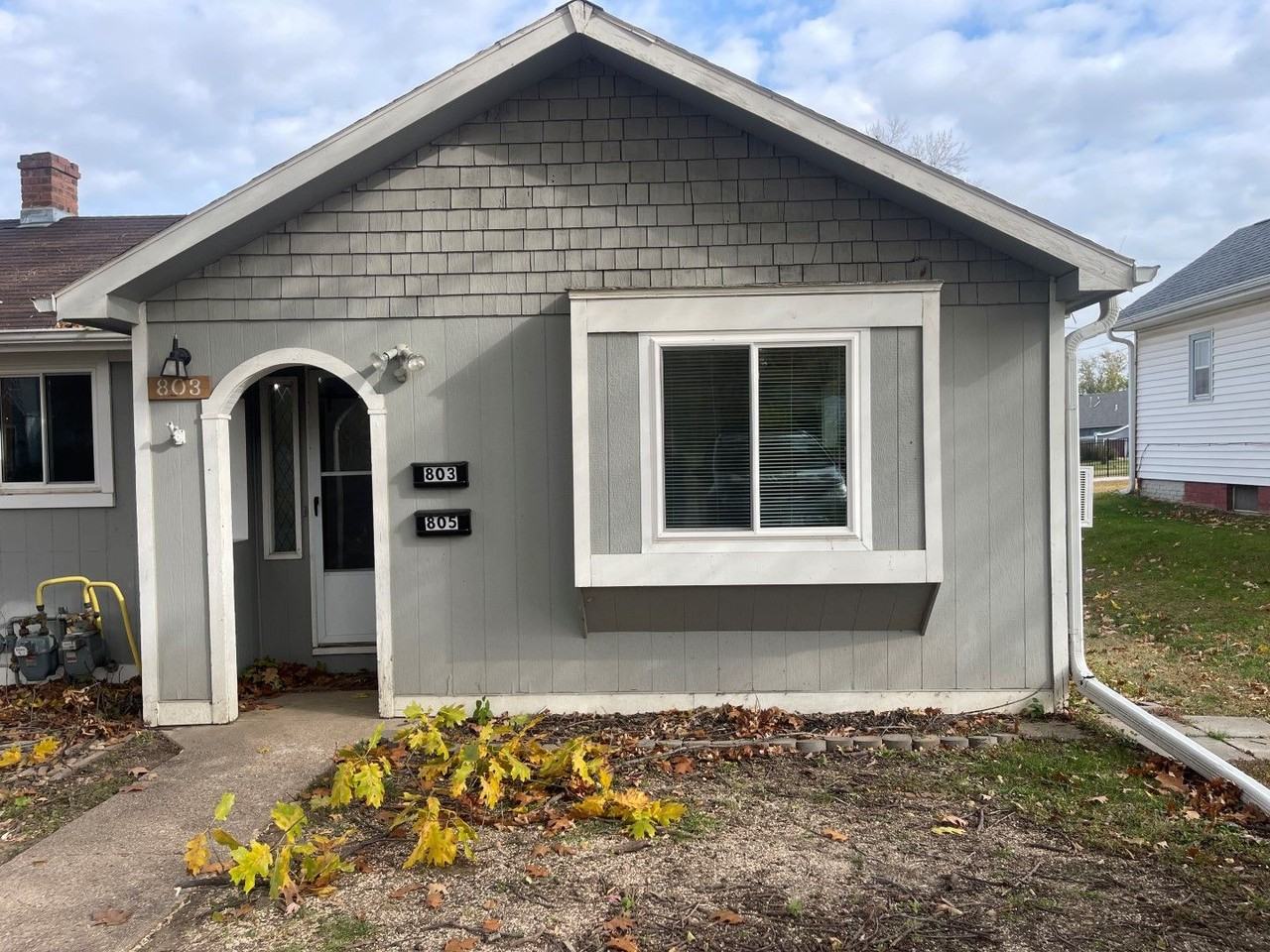 805 S Adams St - Photo 2 of 12