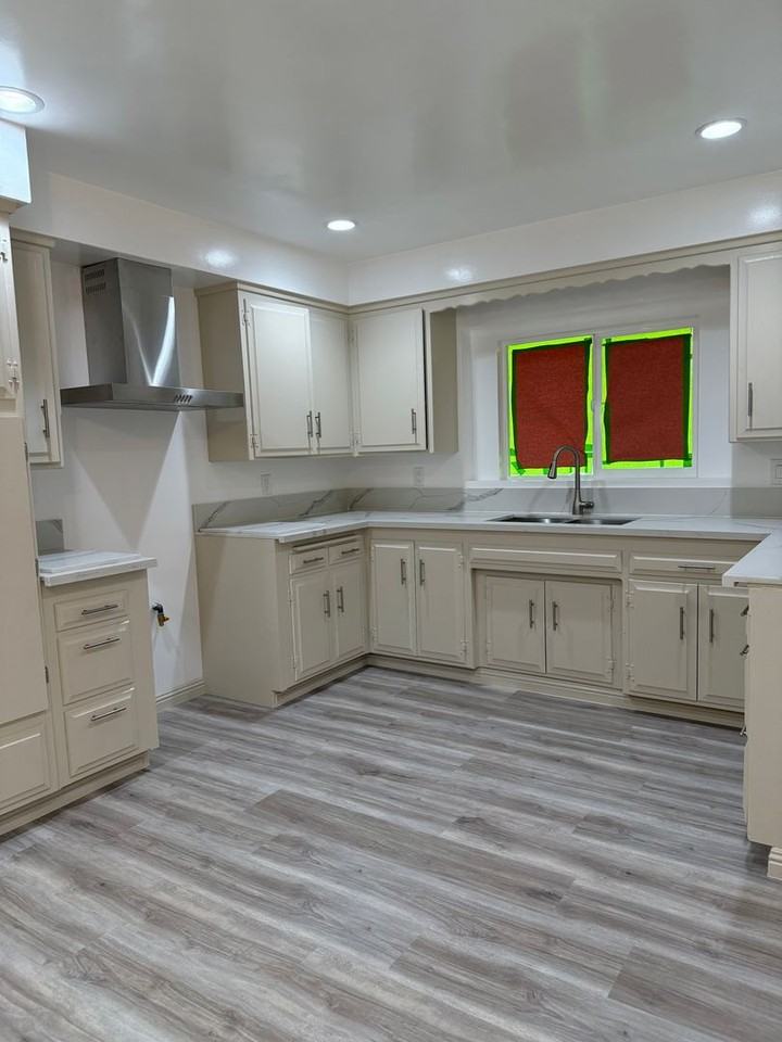 12747 Vose St - Photo 2 of 17