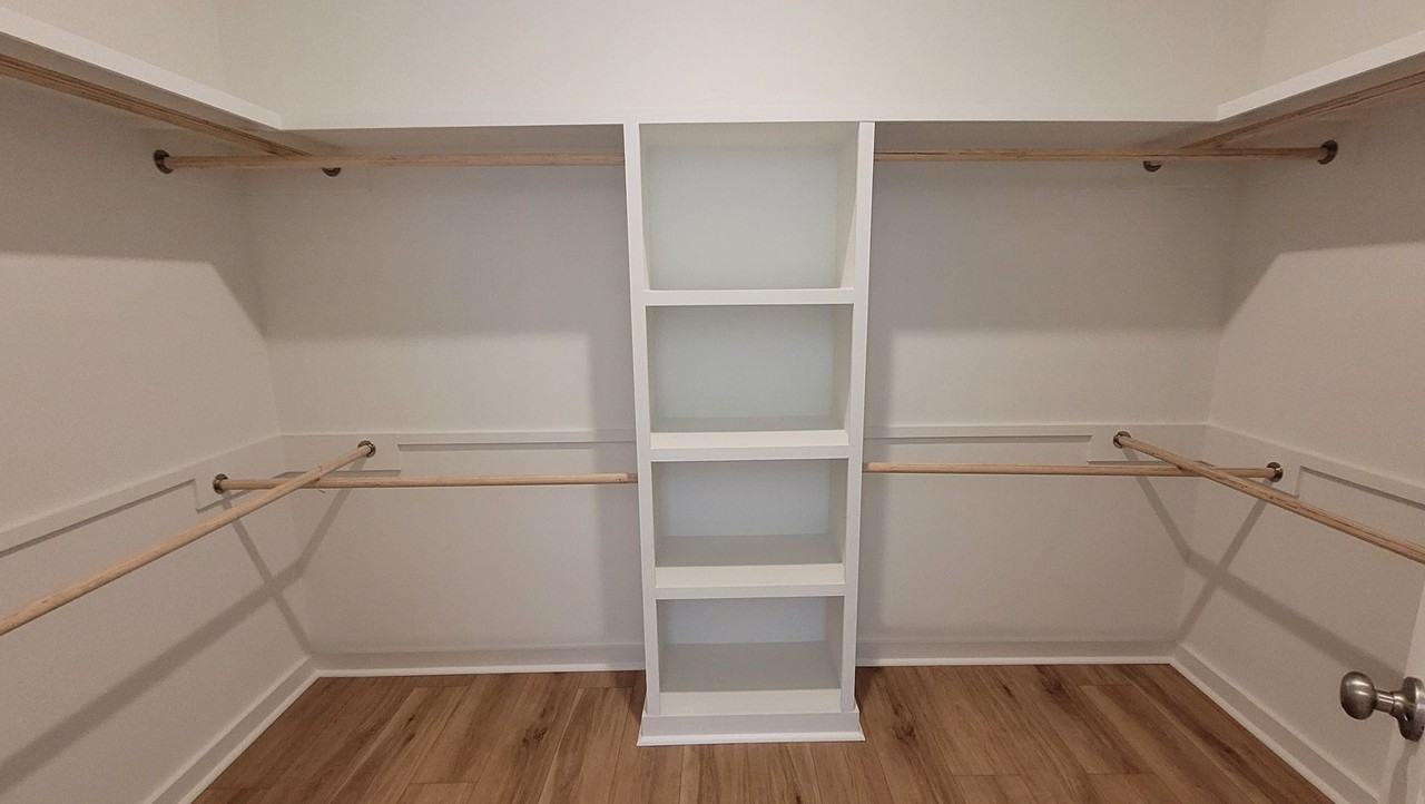 3043 Creekmere Ln - Photo 5 of 16