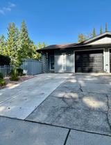 LARKSPUR 2431-2433 - Photo 1 of 1