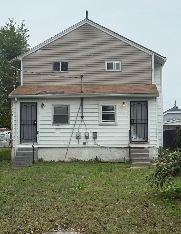 1541 1541 - 1543 Dietzen Ave - Photo 2 of 3