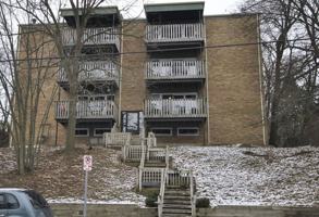 featured image of 723 W Madison St