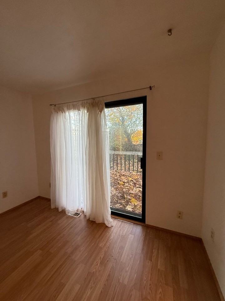 2024 Se 8th Dr - Photo 5 of 13