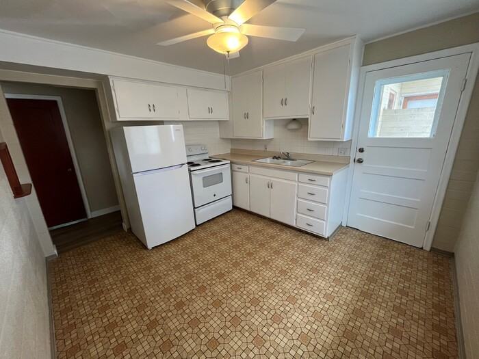 144 East 3185 South #A - Photo 6 of 11