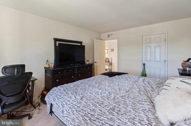 16 Ashburg Drive #NA - Photo 5 of 16