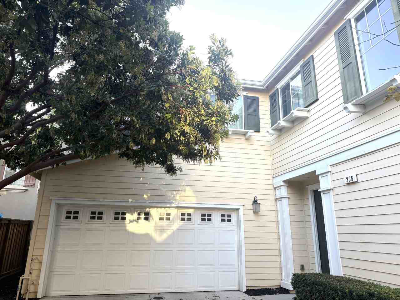 305 Macarthur Way #NA - Photo 2 of 7