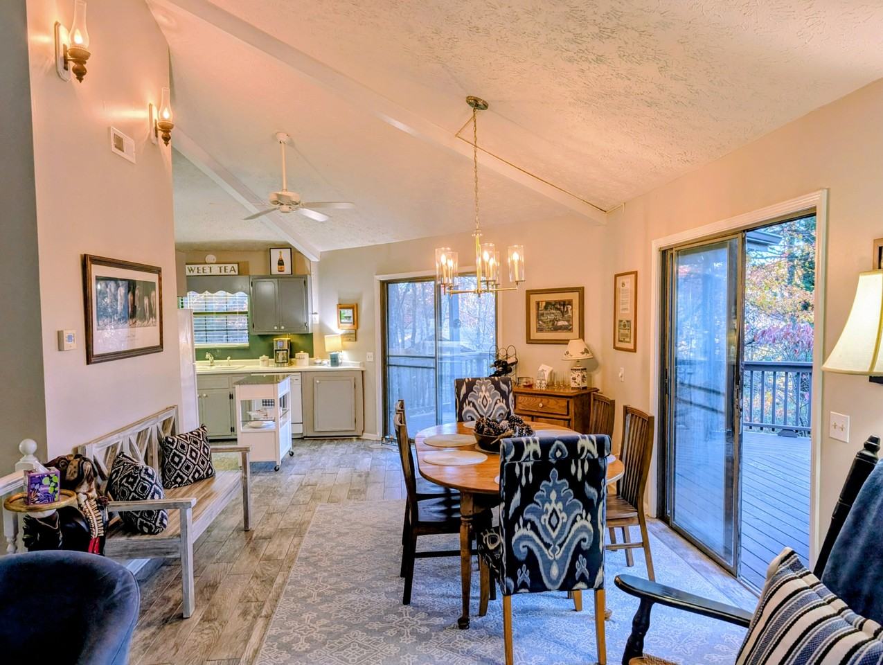 842 Alpine Dr #NA - Photo 3 of 25