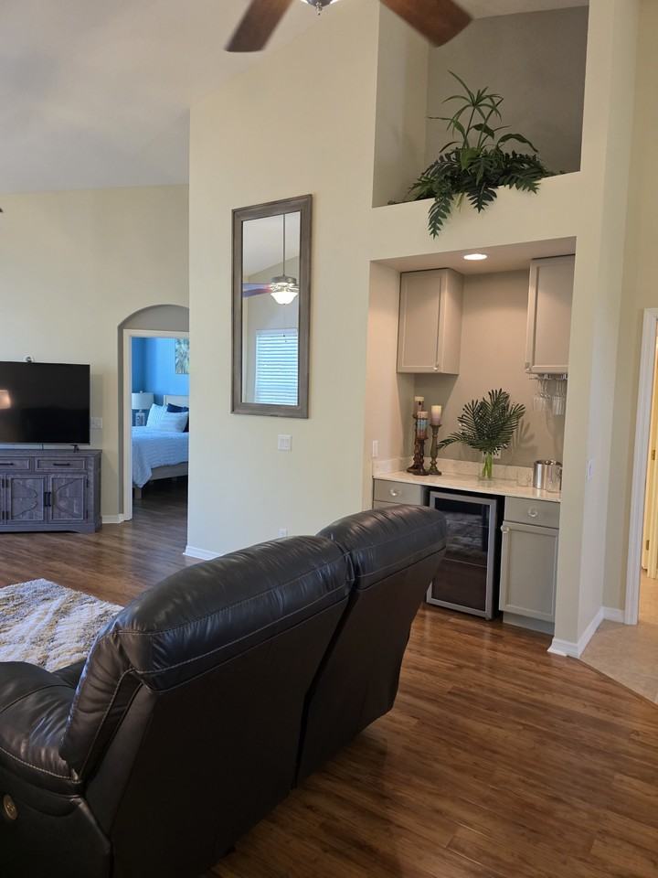 780 Montrose Drive #202 - Photo 6 of 45