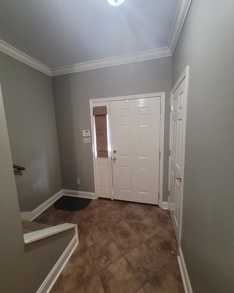 8 Townhouse Cv #8 - Photo 2 of 19