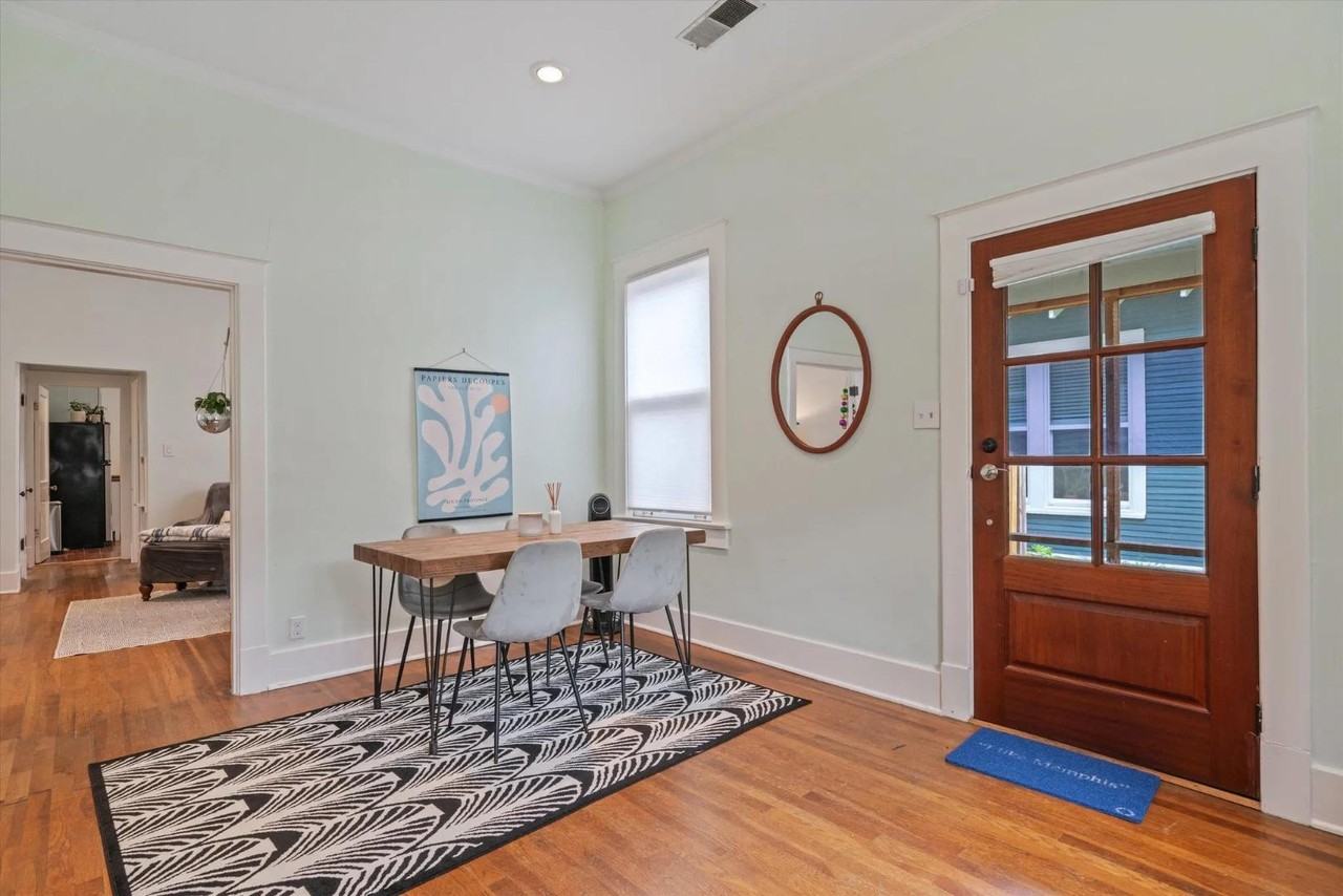 2030 Young Ave - Photo 3 of 11