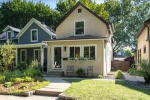 featured image of 2417 23rd Ave S #NA