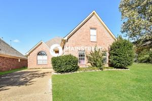 featured image of 1116 Warwick Place