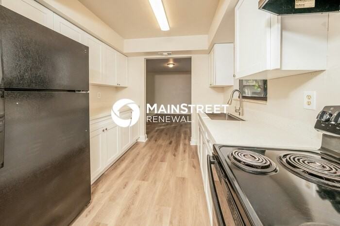 586 Udell Ln - Photo 6 of 18