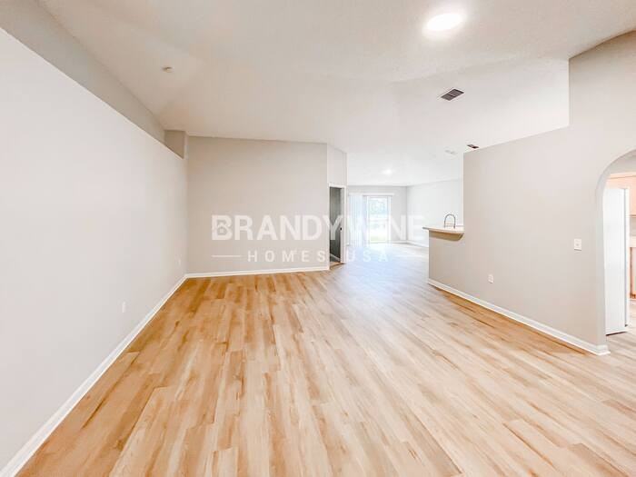 4396 Marsh Hawk Dr S - Photo 5 of 24