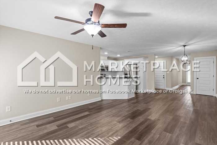 128 Downsbury Rd - Photo 7 of 35