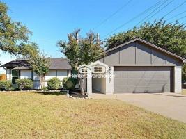 featured image of 2837 Cummings Dr