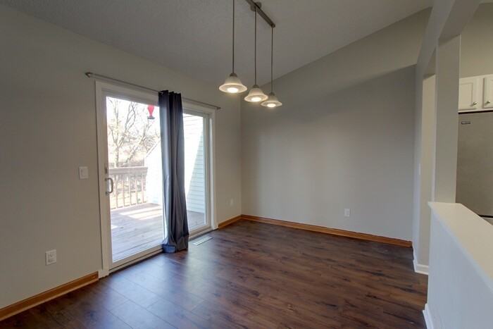 6638 Kara Dr - Photo 3 of 16