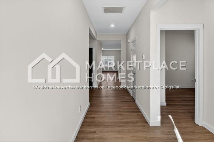 4321 Scenic Meadow Dr NE - Photo 4 of 30