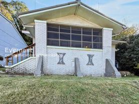 1629 16th Ave S - Photo 1 of 1