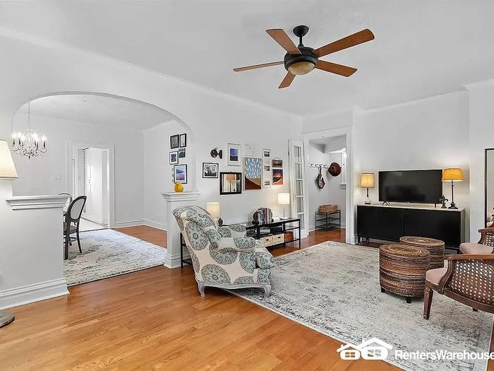 5436 Lisette Ave #2F - Photo 2 of 14