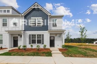 164 Delilah Aly - Photo 1 of 1