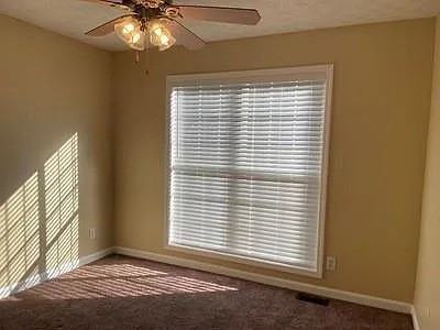 178 Melody Ln - Photo 3 of 13