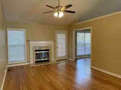 178 Melody Ln - Photo 7 of 13