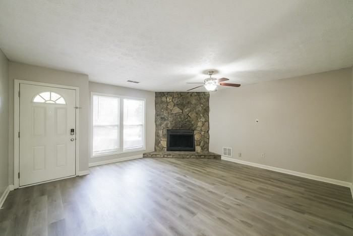 1631 Pecan Log Pl - Photo 5 of 14