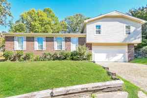 featured image of 1401 Jennifer Dr