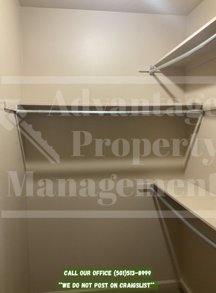 900 Brownstone Drive - Photo 7 of 12