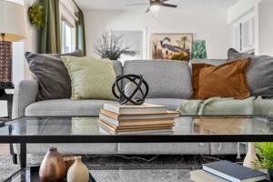 featured image of 933 Arcadia Ave #G